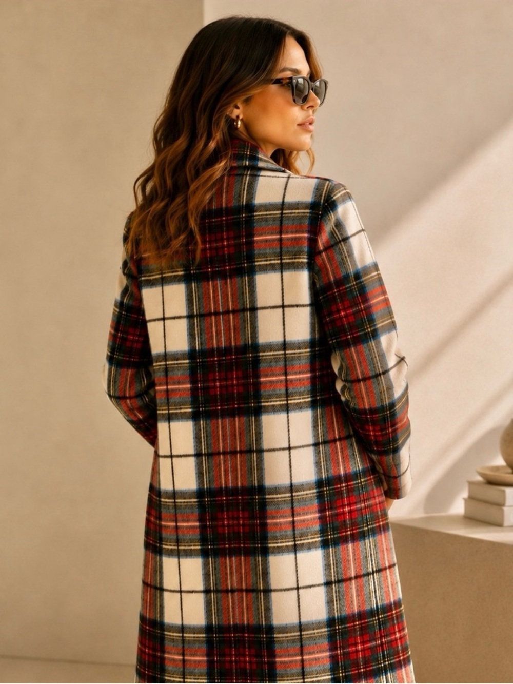 Old Navy Women’s White Tartan Plaid Long Slouchy Double-Breasted Coat - Picture 5 of 9